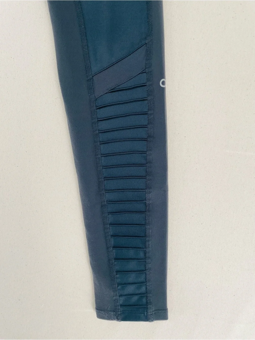 Alo Yoga High-Waist Moto Leggings